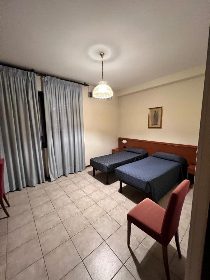 Hotel Colonna Albignasego Eksteriør billede